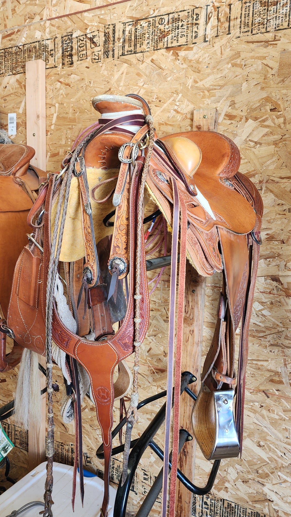 15.5" Wade Saddle