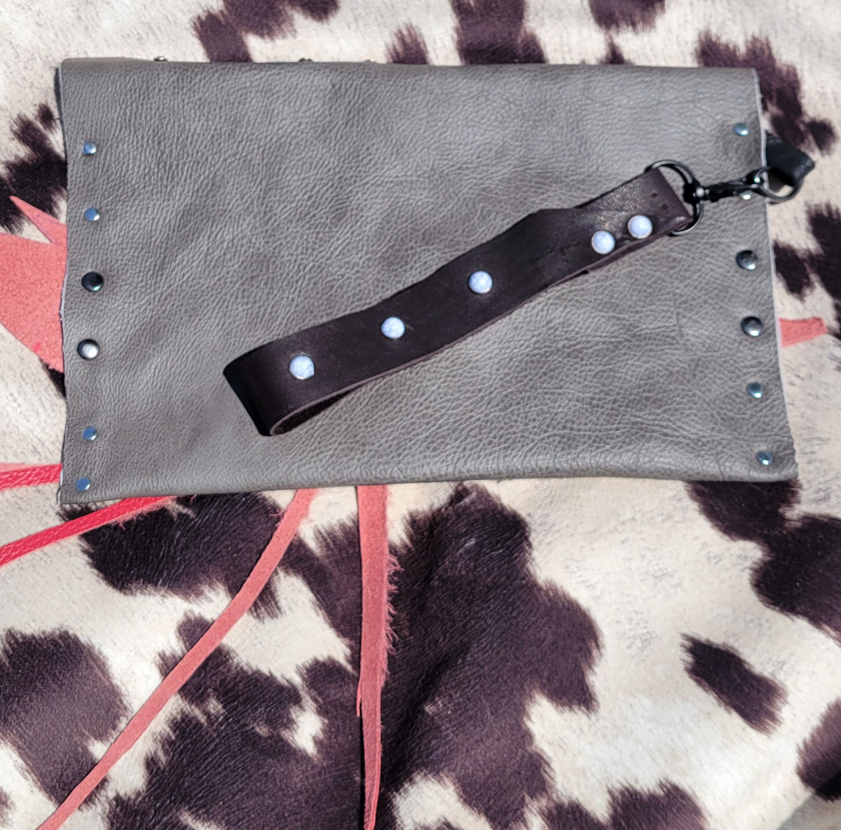 WRISTLET/CLUTCH