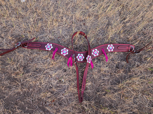 Pretty in Pink Flowers Tack Set