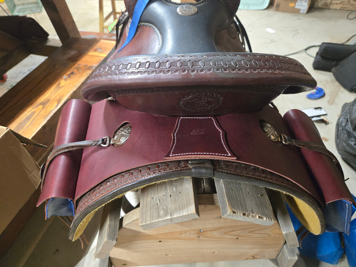 Latigo Saddle Bags