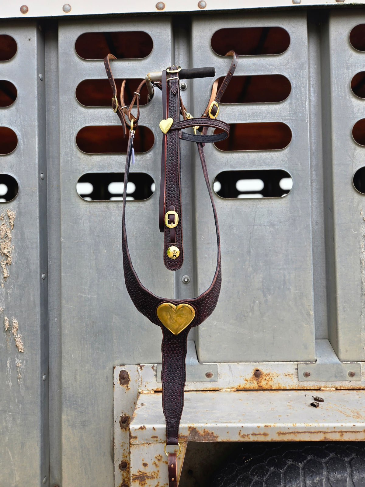 Brass Heart Martingale Set