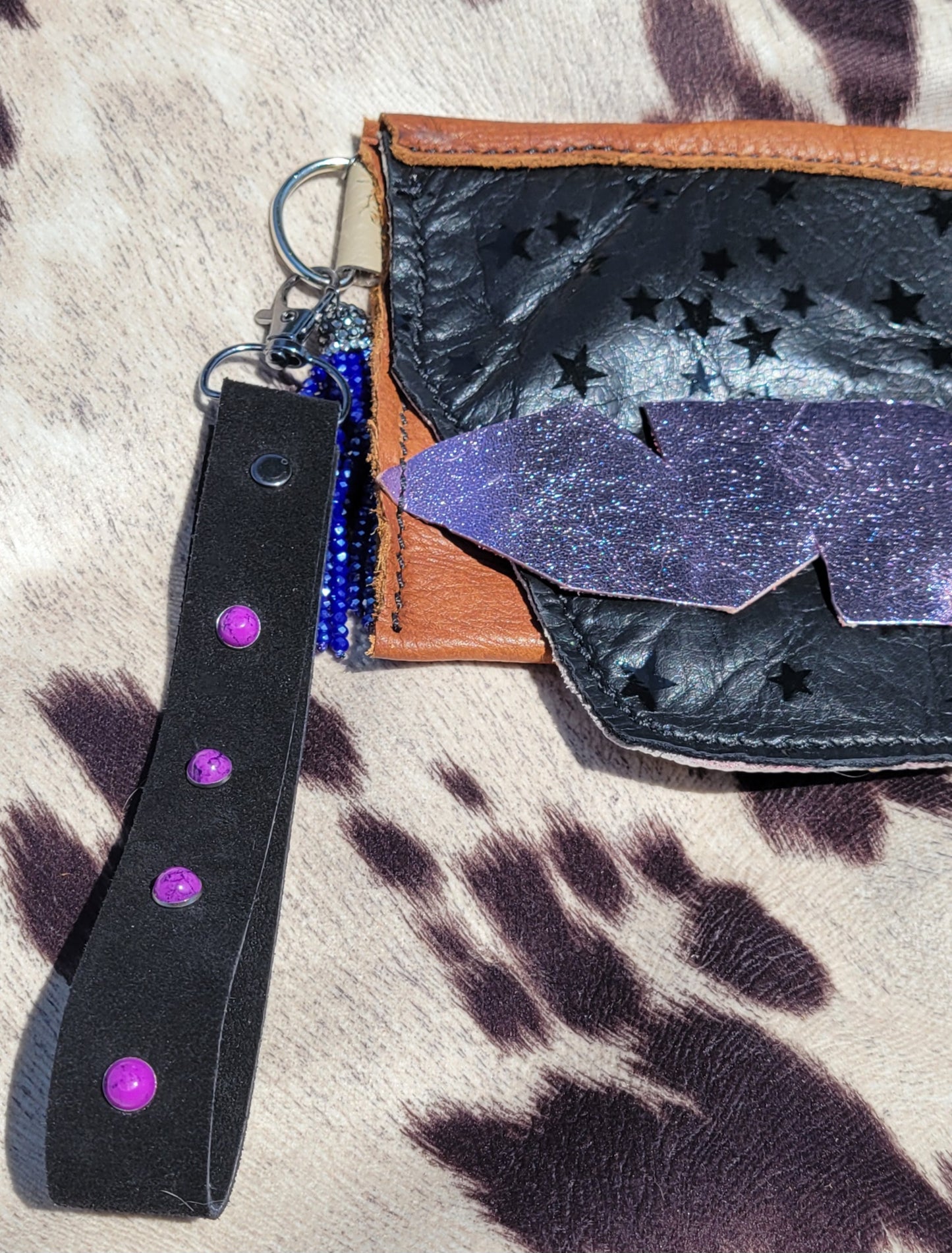 WRISTLET/CLUTCH