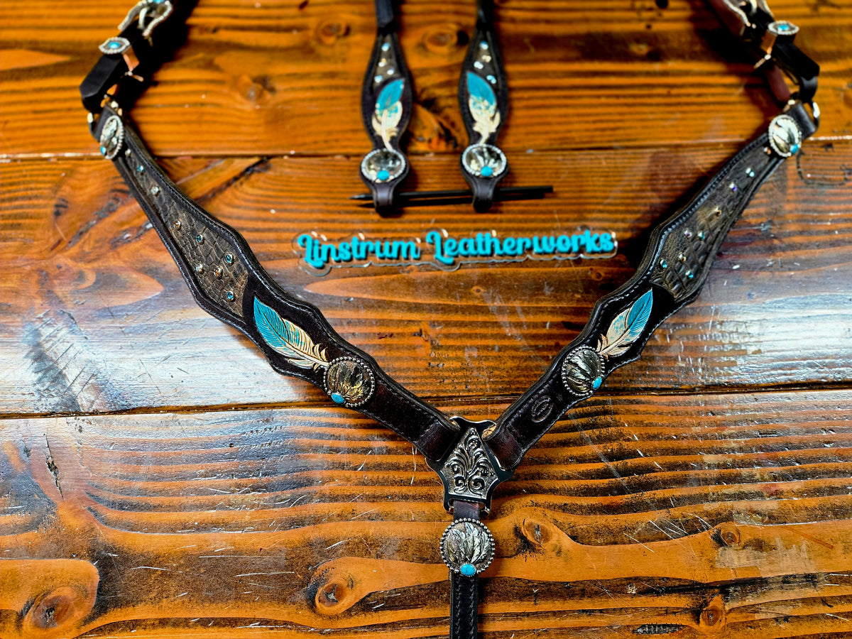 Blingy Feather Tack Set